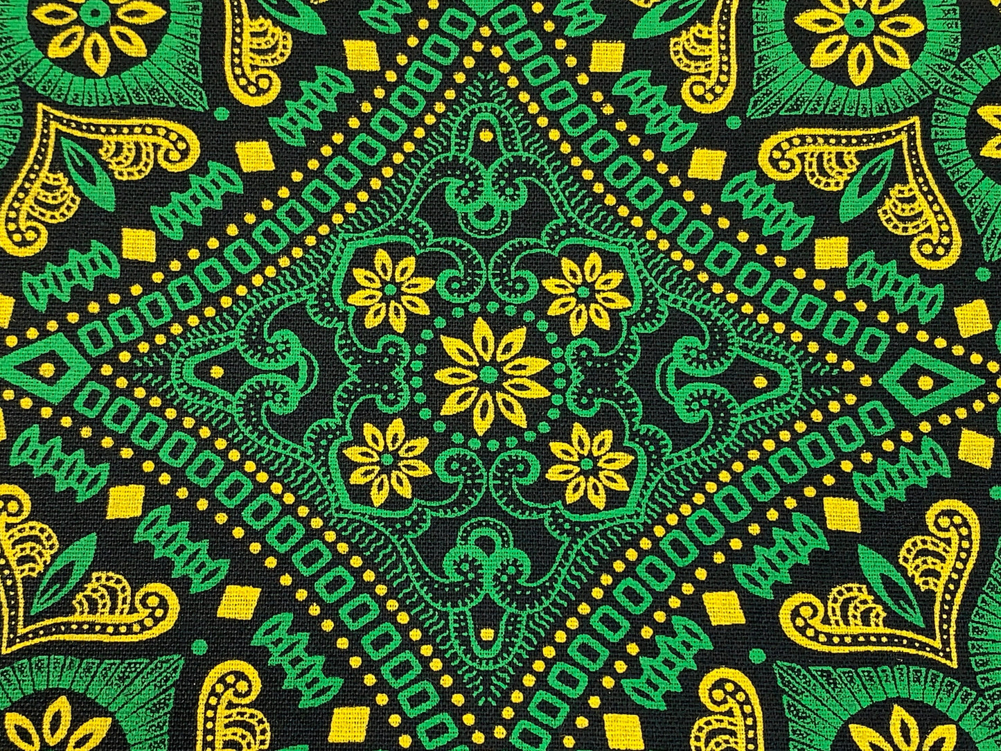 South African Shweshwe Fabric by the YARD. DaGama 3 Cats Green, Gold, Black Giant Mandala. Cotton Fabric for Quilting, Apparel, Home Decor.